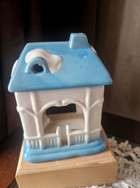 مبخرة شمع بيت